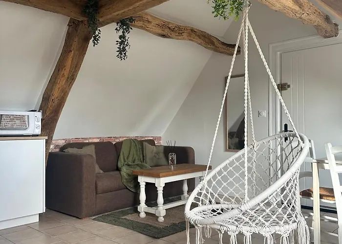 Le Cocon Suspendu * Pont-Audemer